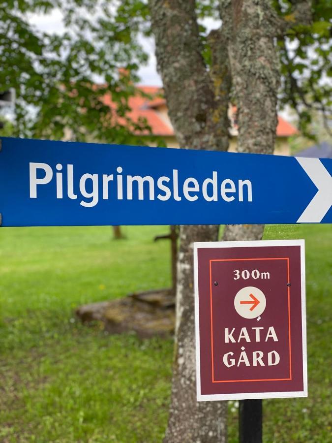 Klostergardens Vandrarhem Varnhem Экстерьер фото