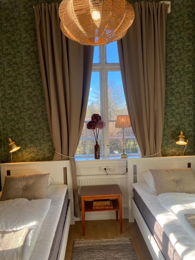 Klostergardens Vandrarhem Varnhem Экстерьер фото